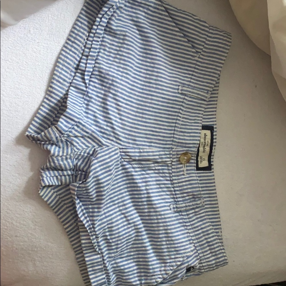Sailor striped shorts